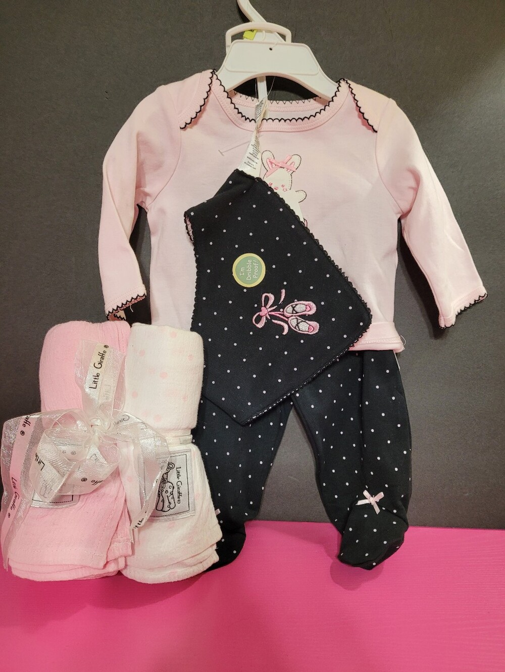 Baby Girls 3 Month Pink & Black Polka Dot 3 Pc Set & Light Cover-ups New (1680)